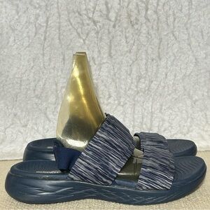 Skechers Womens Blue Performance On-the-Go 600 Slip On Sport Strap Sandals SZ 7